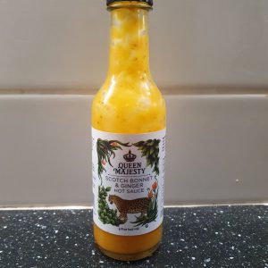 Queen Majesty Scotch Bonnet & Ginger fles.