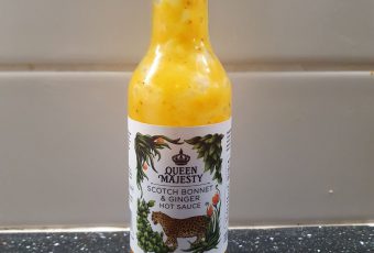 Queens Majesty Scotch Bonnet and Ginger fles